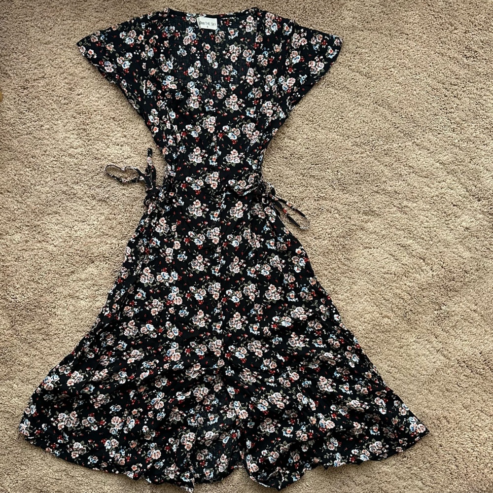 Kiss the Sky Black Floral Midi Dress